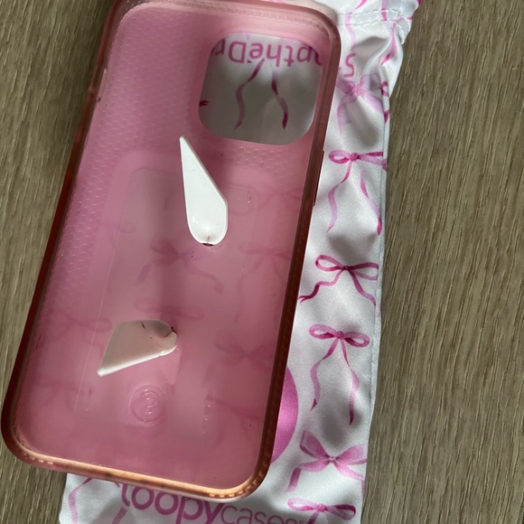 Loopy Pink Bow Phone Case - Picture 3 of 4